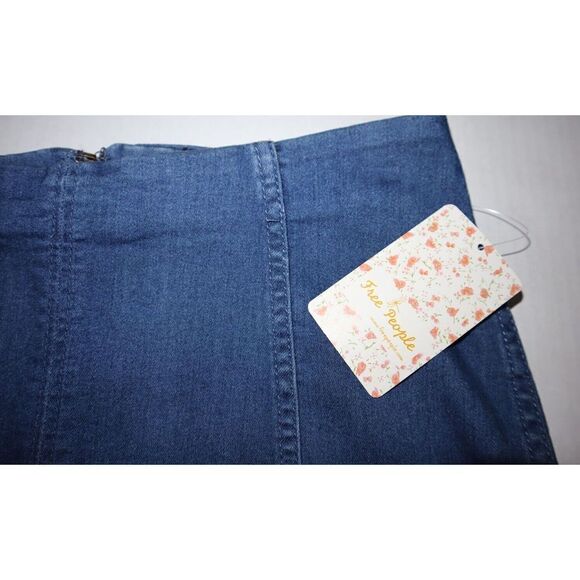 Free People OB504493 Women's Sz 8 Nautilus Blue Femme Denim Mini Skirt $50 - Picture 3 of 6